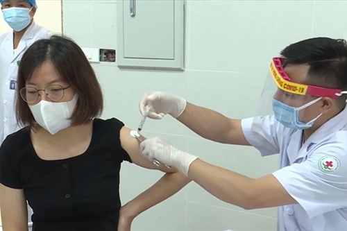 Bac Ninh Province carries out third phase of vaccination against COVID-19